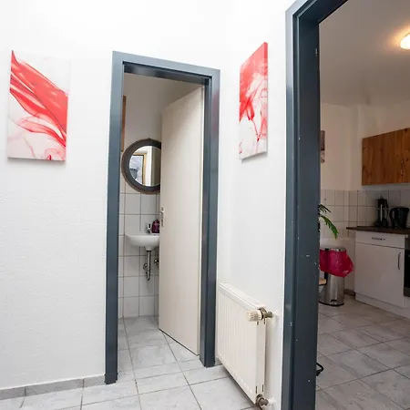 Serviceroom24 - Space In Herten Wlan - Smart-tv - 24-7 Check-in Und Kueche Apartment *