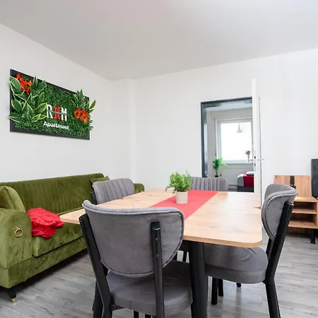 Serviceroom24 - Space In Wlan - Smart-tv - 24-7 Check-in Und Küche * Herten (North Rhine-Westphalia)