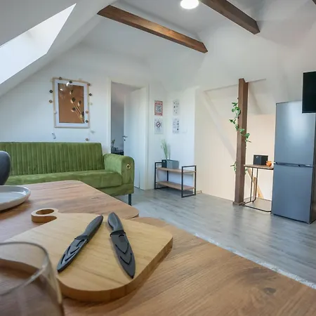 Serviceroom24 - Space In Herten Wlan - Smart-tv - 24-7 Check-in Und Kueche Apartment *
